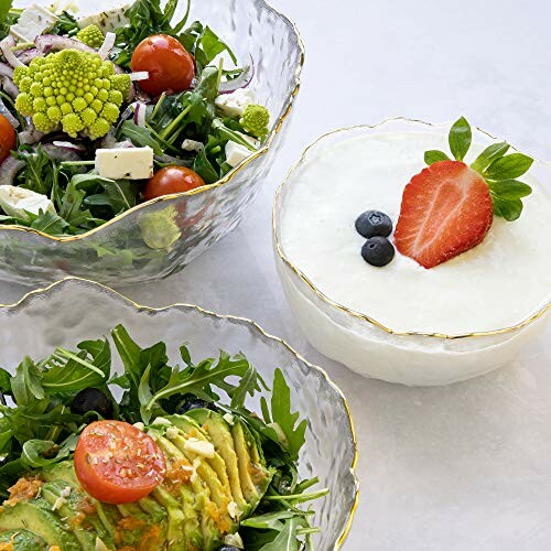 Verse salade en yoghurt met fruit