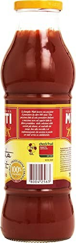 Fles Mutti tomatenpassata met etiket